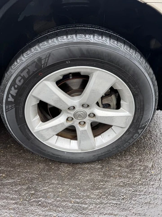 2006 Lexus RX 2nd Gen - Image 16 of 20