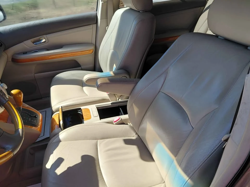 2006 Lexus RX 2nd Gen - Image 7 of 10