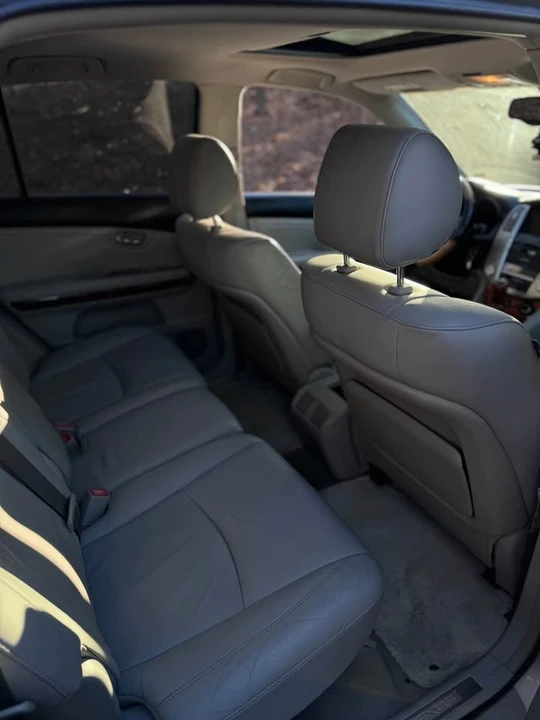 2006 Lexus RX 2nd Gen - Image 14 of 18
