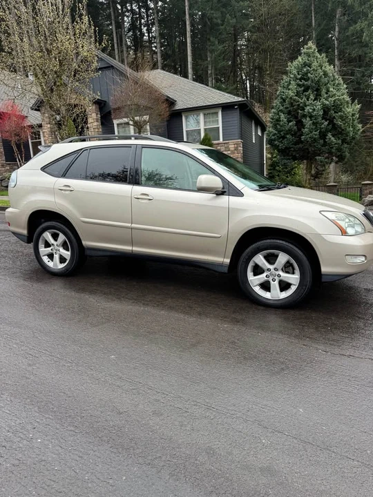 2006 Lexus RX 2nd Gen - Image 2 of 20