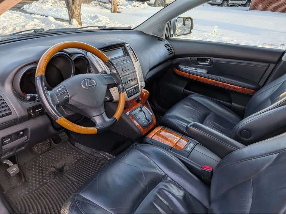 2006 Lexus RX 2nd Gen - Image 14 of 15