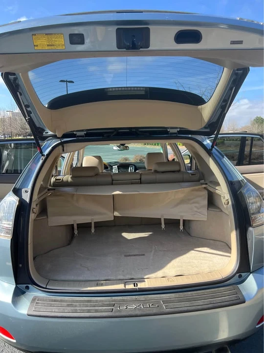 2006 Lexus RX 2nd Gen - Image 10 of 13