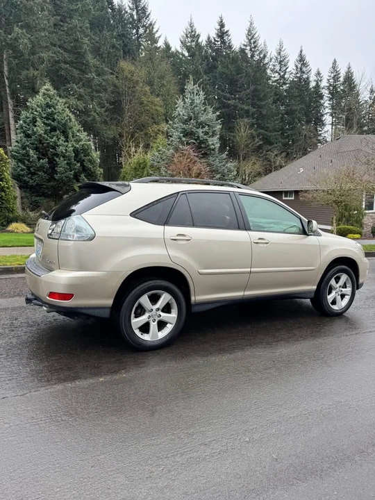 2006 Lexus RX 2nd Gen - Image 3 of 20