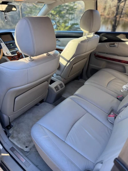 2006 Lexus RX 2nd Gen - Image 11 of 18