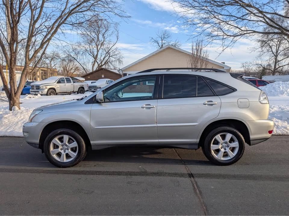 2006 Lexus RX 2nd Gen - Image 4 of 15