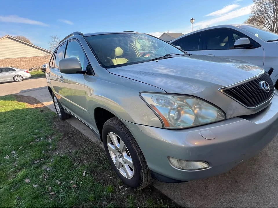 2006 Lexus RX 2nd Gen - Image 11 of 12