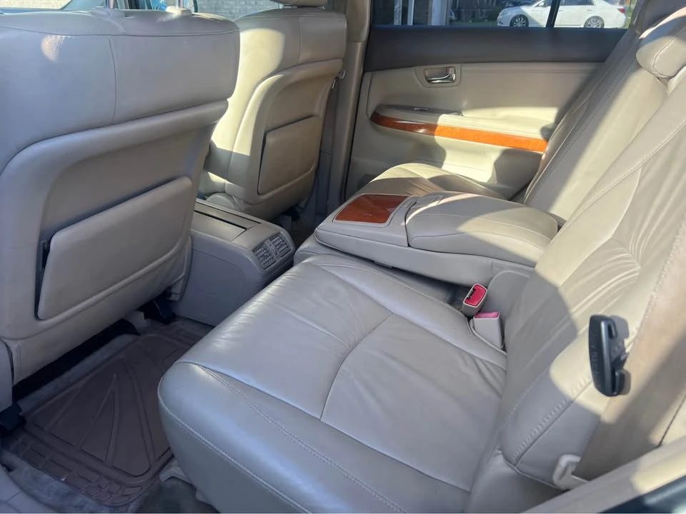 2006 Lexus RX 2nd Gen - Image 6 of 12