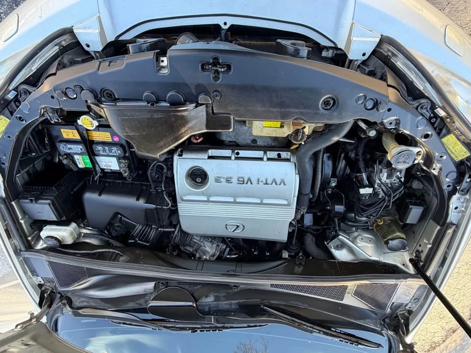 2006 Lexus RX 2nd Gen - Image 13 of 16