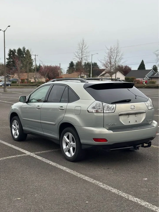 2006 Lexus RX 2nd Gen - Image 4 of 17