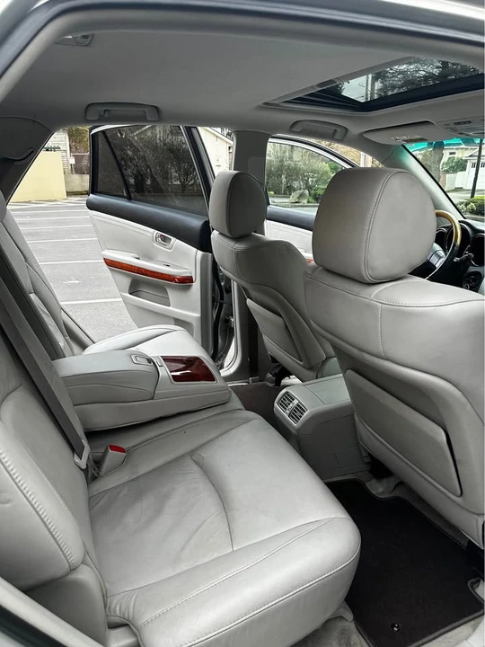 2006 Lexus RX 2nd Gen - Image 6 of 10