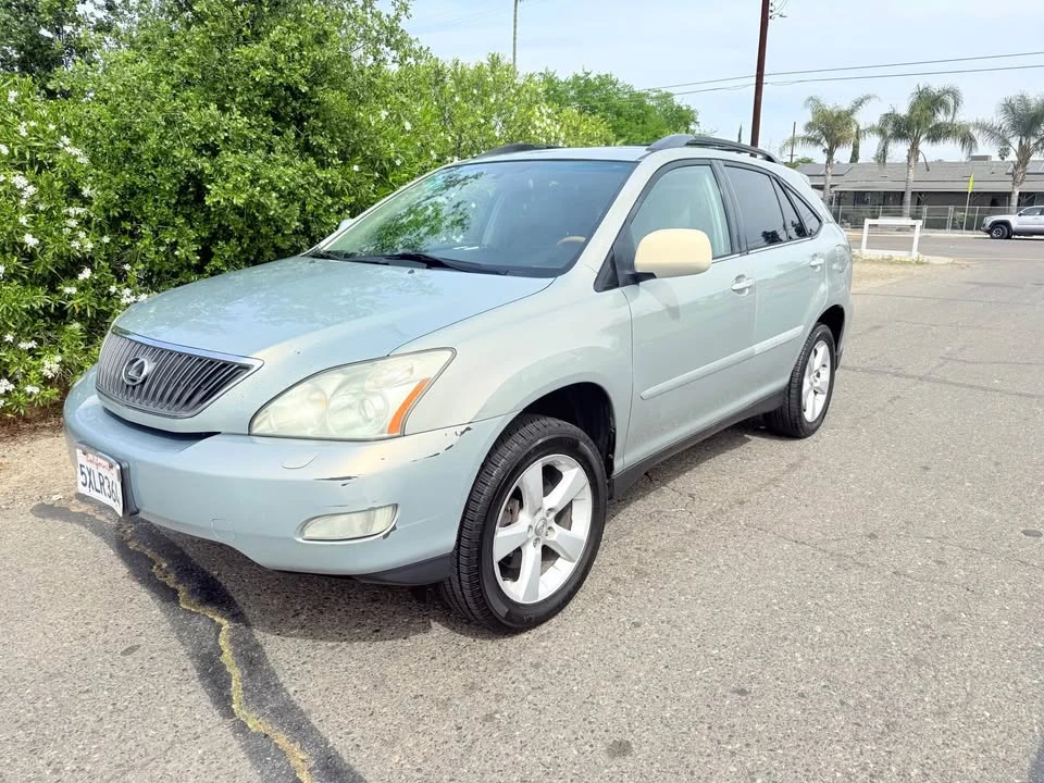 2006 Lexus RX 2nd Gen - Image 3 of 17