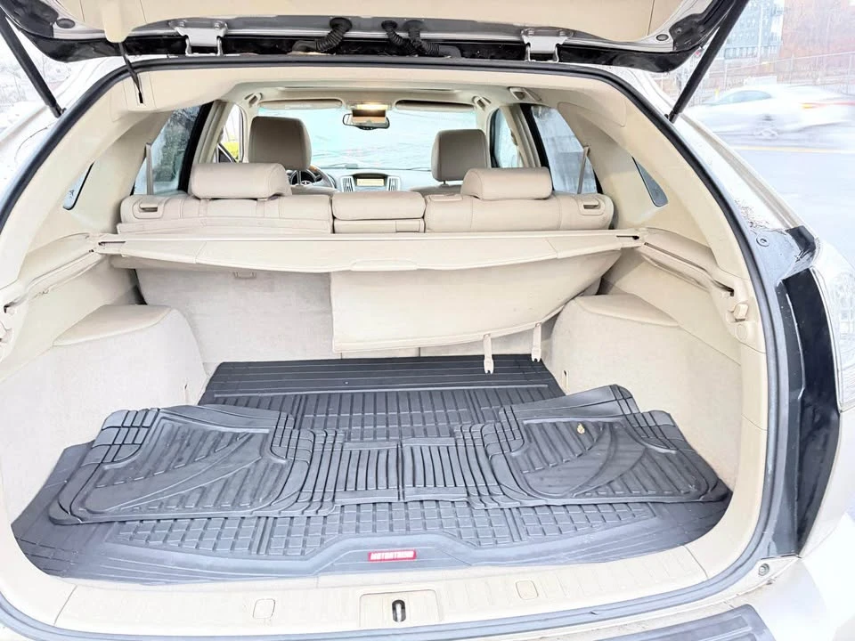 2006 Lexus RX 2nd Gen - Image 11 of 13
