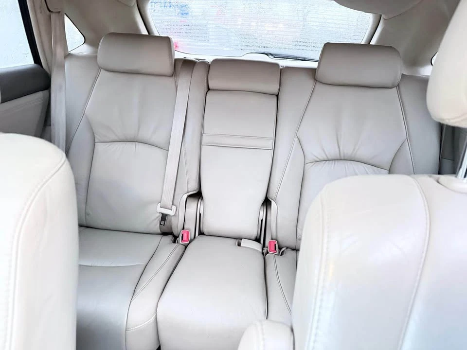 2006 Lexus RX 2nd Gen - Image 7 of 13
