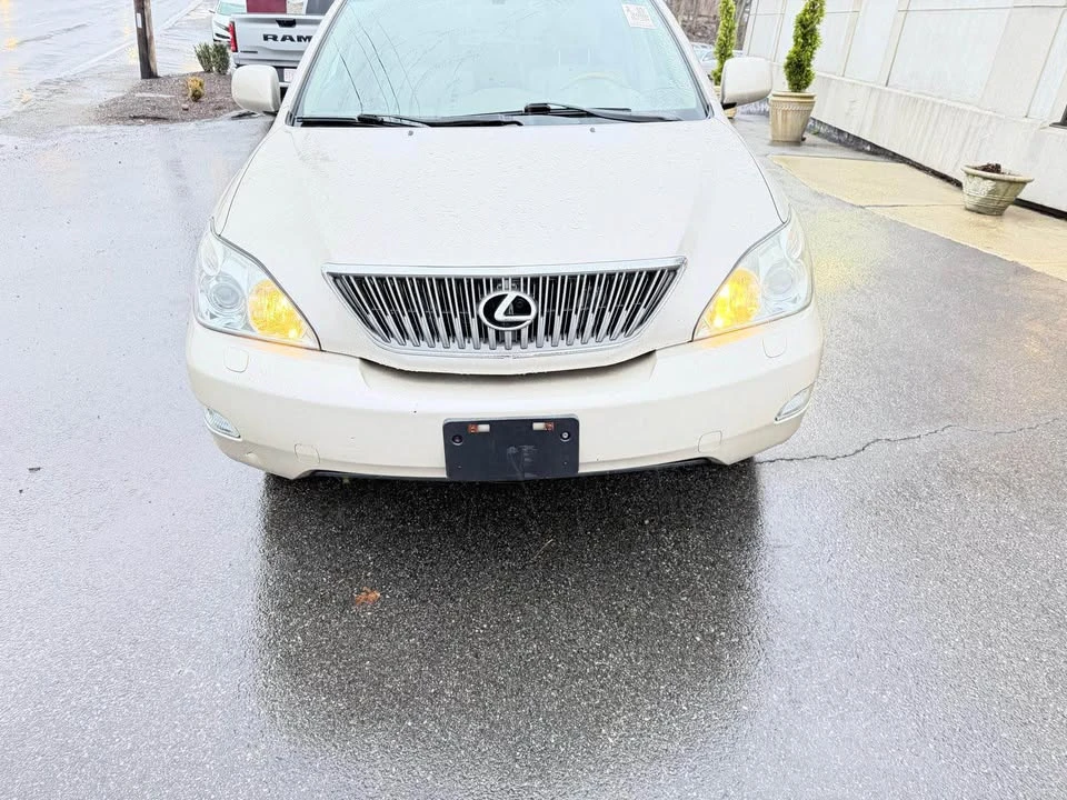 2006 Lexus RX 2nd Gen - Image 6 of 13