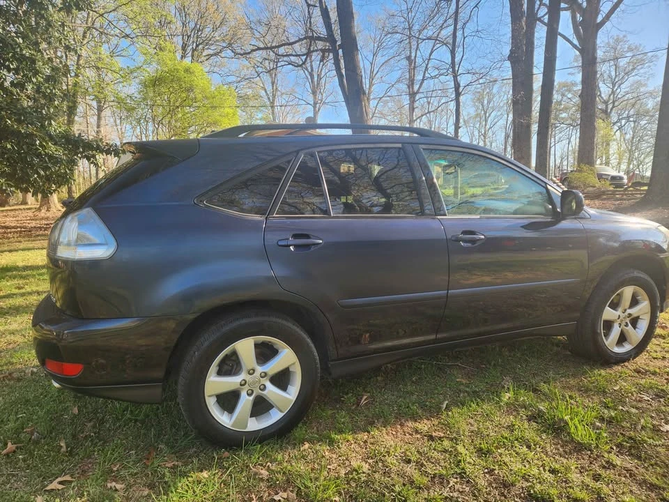 2006 Lexus RX 2nd Gen - Image 3 of 10