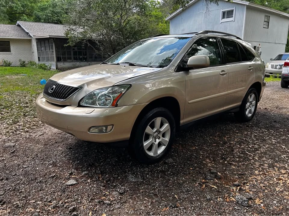 2006 Lexus RX 2nd Gen - Image 2 of 7