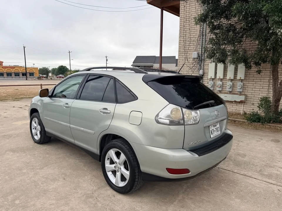 2006 Lexus RX 2nd Gen - Image 4 of 8
