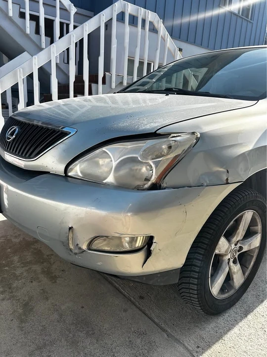 2006 Lexus RX 2nd Gen - Image 5 of 5