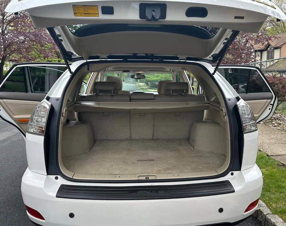 2006 Lexus RX 2nd Gen - Image 10 of 20