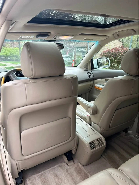 2006 Lexus RX 2nd Gen - Image 9 of 20