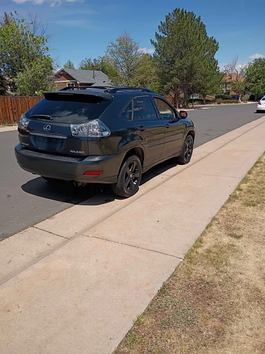 2006 Lexus RX 2nd Gen - Image 2 of 11