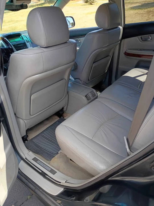 2006 Lexus RX 2nd Gen - Image 8 of 11