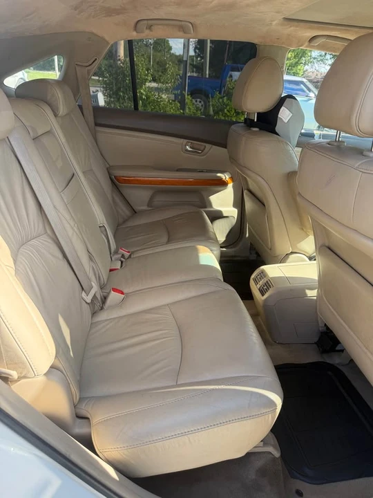 2006 Lexus RX 2nd Gen - Image 6 of 7