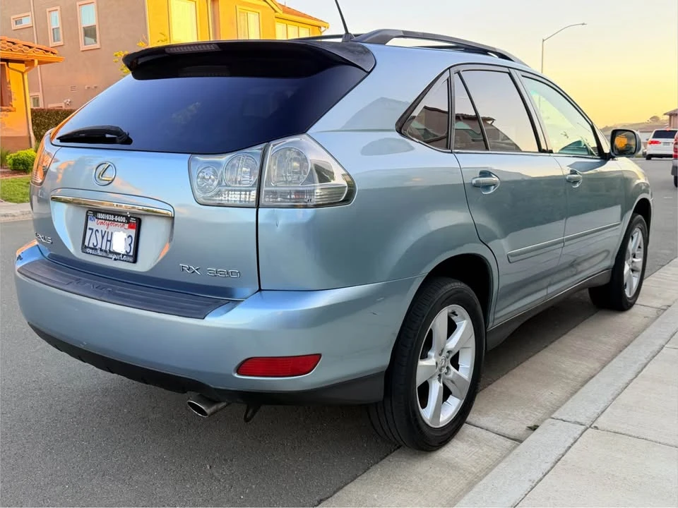 2006 Lexus RX 2nd Gen - Image 3 of 9