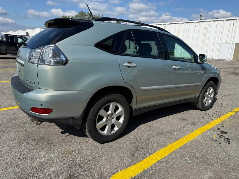 2006 Lexus RX 2nd Gen - Image 5 of 15