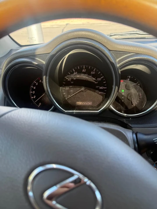 2006 Lexus RX 2nd Gen - Image 8 of 12