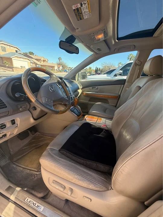 2006 Lexus RX 2nd Gen - Image 3 of 12