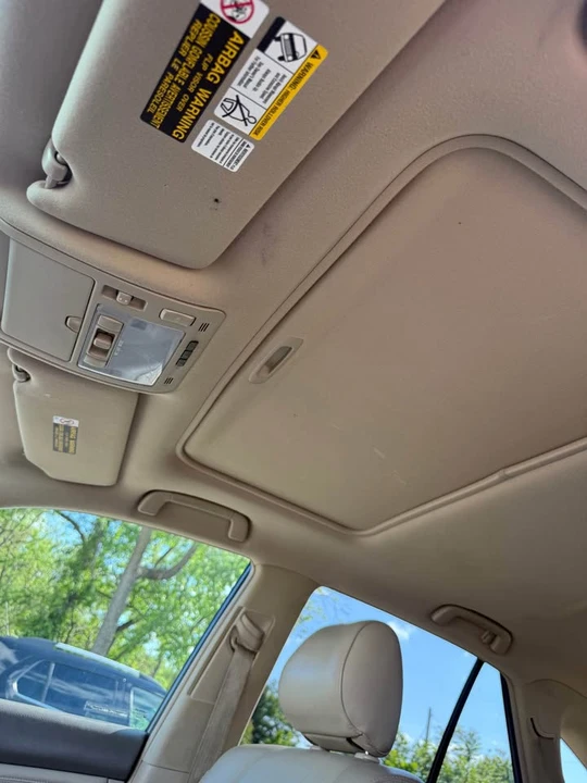 2006 Lexus RX 2nd Gen - Image 11 of 15
