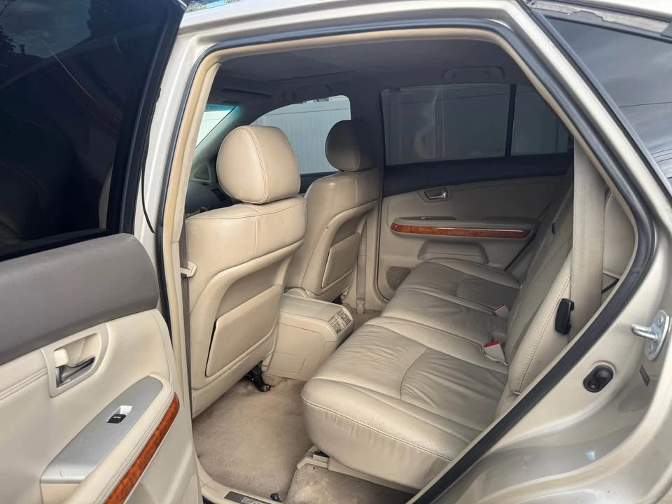 2006 Lexus RX 2nd Gen - Image 10 of 17