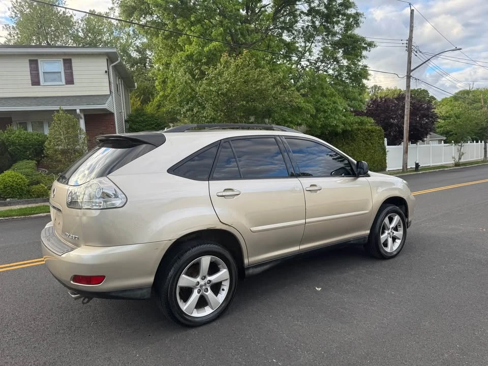 2006 Lexus RX 2nd Gen - Image 5 of 17