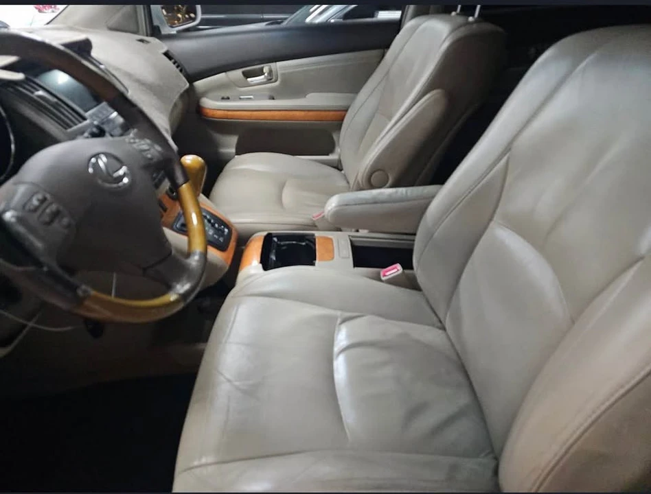 2006 Lexus RX 2nd Gen - Image 4 of 7