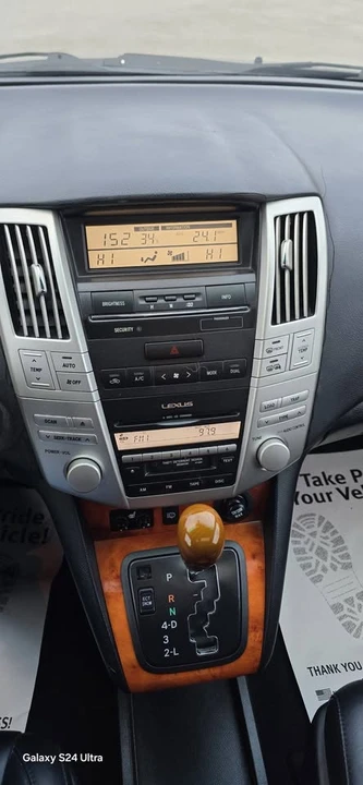 2006 Lexus RX 2nd Gen - Image 15 of 18