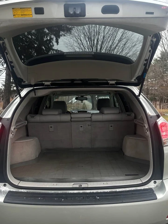 2006 Lexus RX 2nd Gen - Image 12 of 15