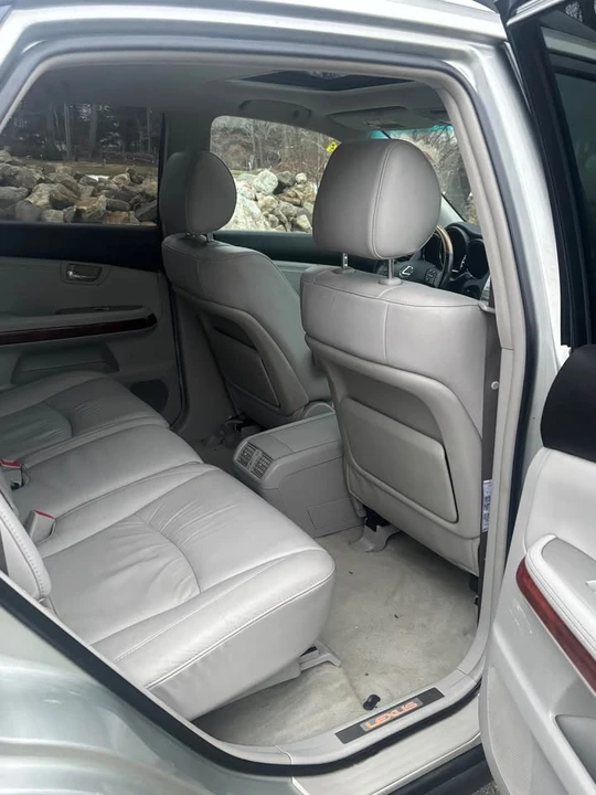 2006 Lexus RX 2nd Gen - Image 13 of 15