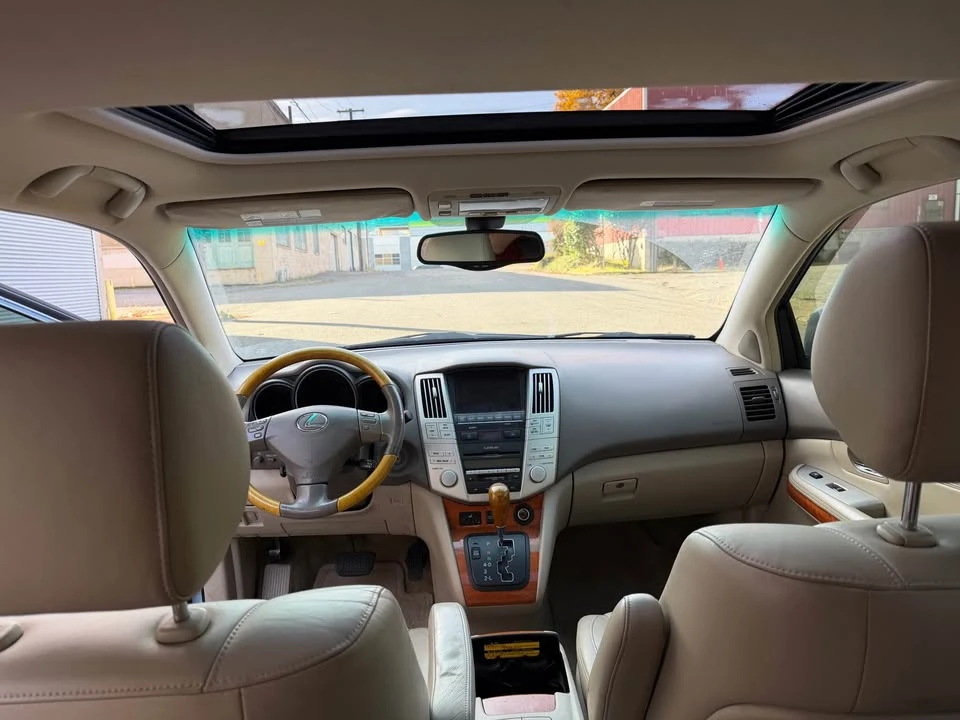 2006 Lexus RX 2nd Gen - Image 6 of 13