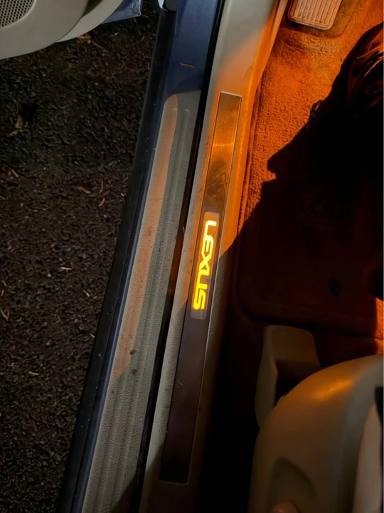 2006 Lexus RX 2nd Gen - Image 13 of 13
