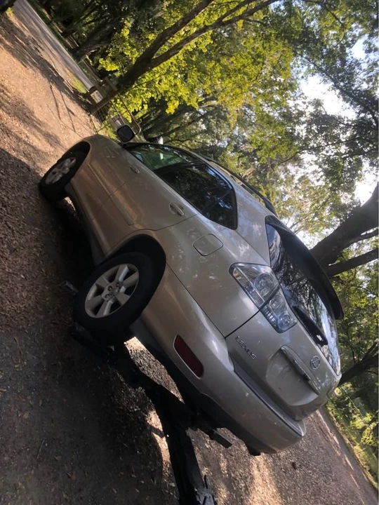 2006 Lexus RX 2nd Gen - Image 4 of 5