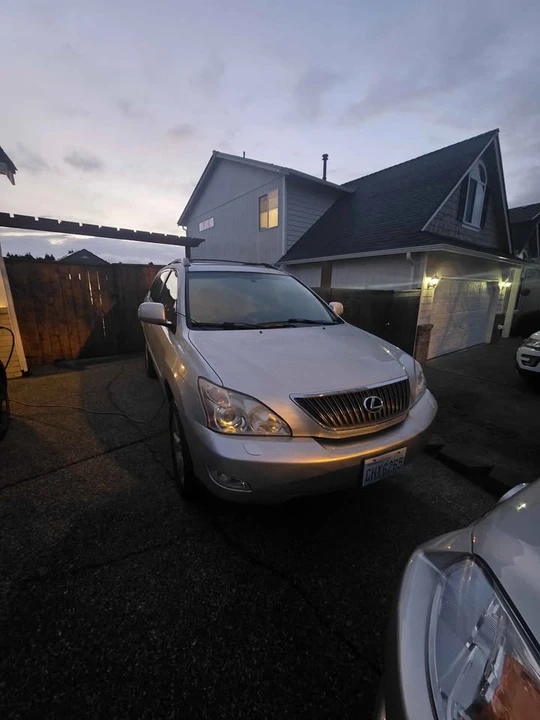 2006 Lexus RX 2nd Gen - Image 7 of 9