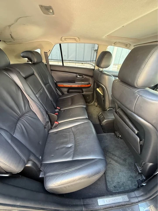 2006 Lexus RX 2nd Gen - Image 5 of 8