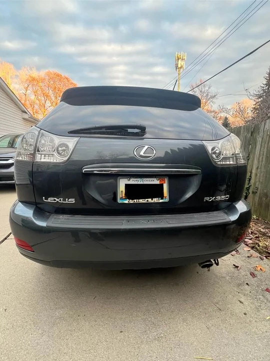 2006 Lexus RX 2nd Gen - Image 3 of 8