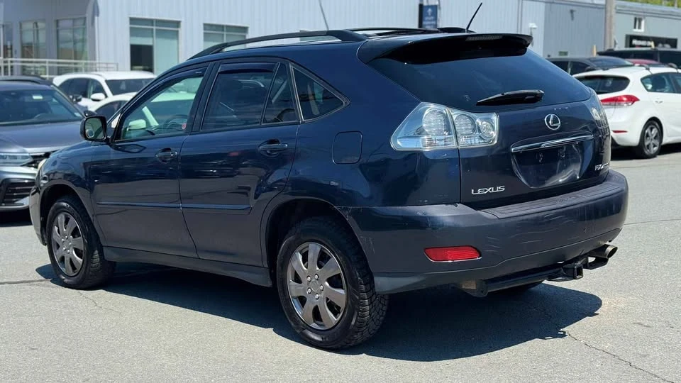 2006 Lexus RX 2nd Gen - Image 10 of 19