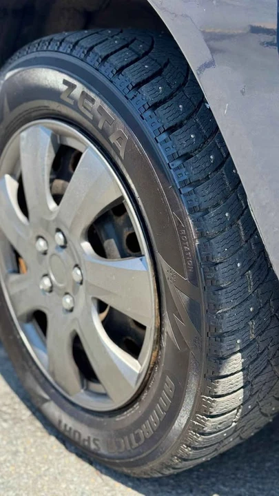 2006 Lexus RX 2nd Gen - Image 9 of 19