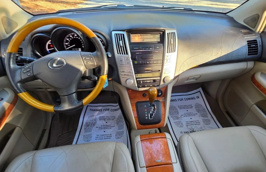 2006 Lexus RX 2nd Gen - Image 6 of 9