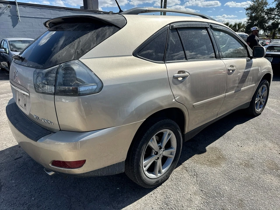 2006 Lexus RX 2nd Gen - Image 4 of 13