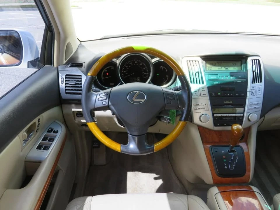2006 Lexus RX 2nd Gen - Image 6 of 20