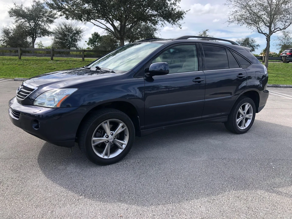 2006 Lexus RX 2nd Gen - Image 12 of 31